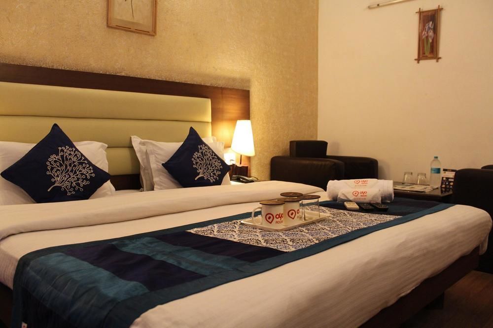 Oyo 1822 Hotel Ambassador Dehradun Bagian luar foto